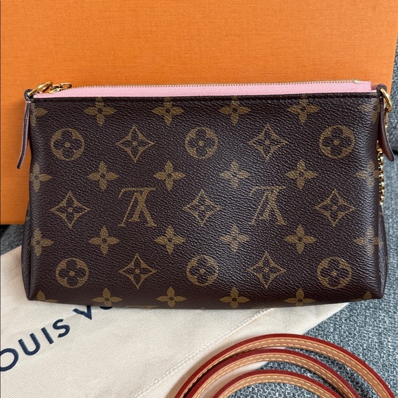 Authentic LV Louis Vuitton rare Pallas clutch crossbody in monogram ballarine - Picture 7 of 12